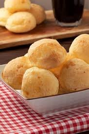 Pão de Queijo: A Receita Original Brasileira e Onde Encontrar em Falmouth MA