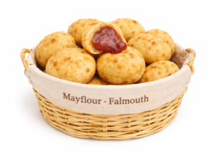 Pão de queijo c/ goiabada