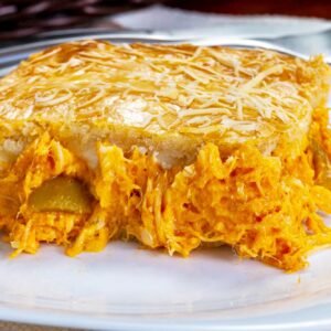 Empadão (serve 10 pessoas)